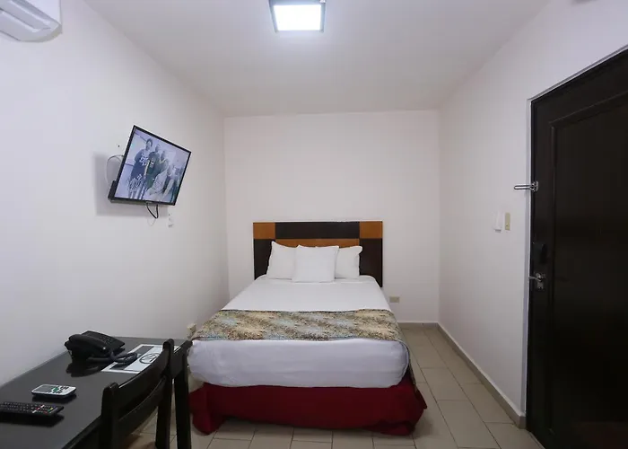 Metro Hotel Panama