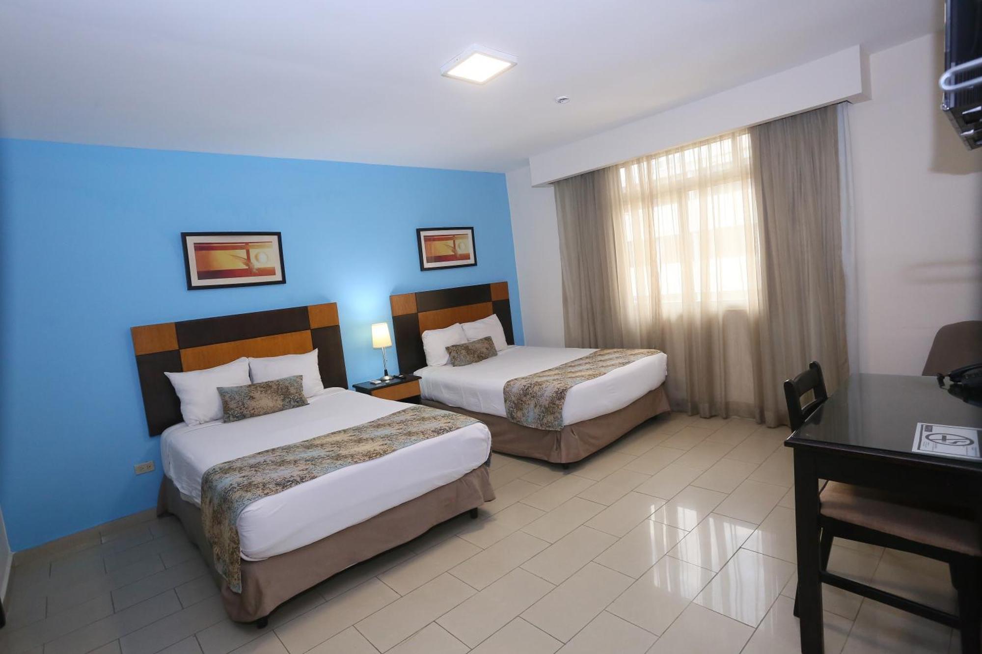 Metro Hotel